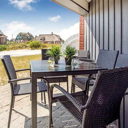 Milly - 100m From The Sea By Interhome *