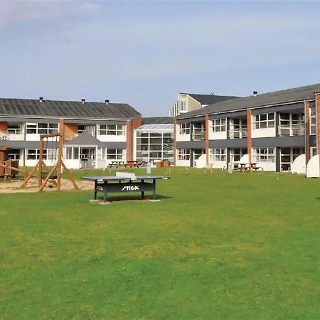 Milly - 100m From The Sea By Interhome