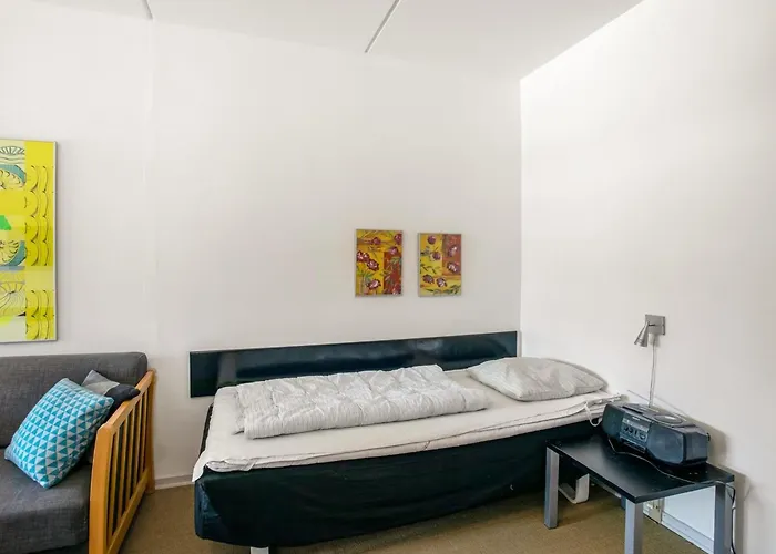 Milly - 100m From The Sea By Interhome