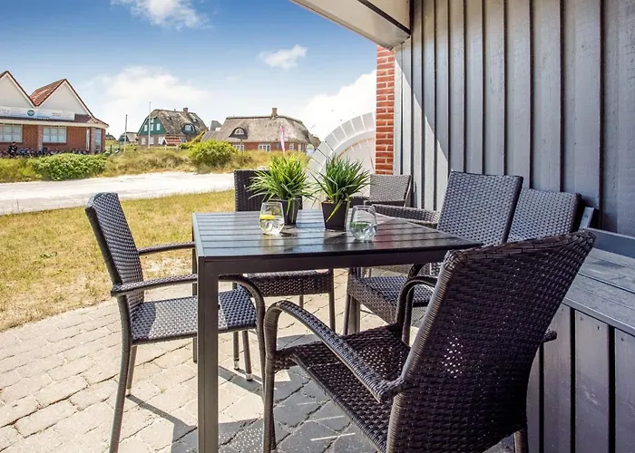 Milly - 100m From The Sea By Interhome *